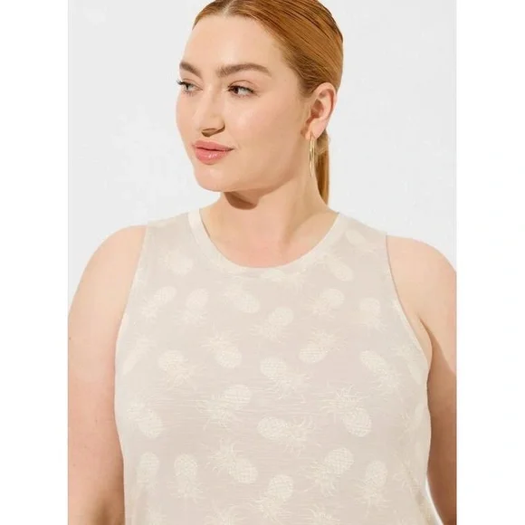 Torrid Beige Pineapple Print Tank Top - Picture 3 of 11